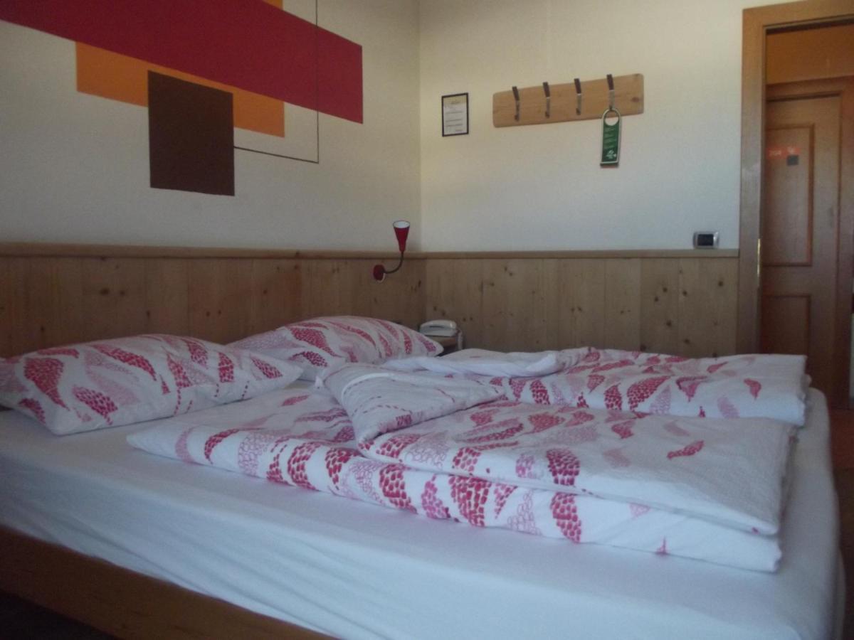 Hotel Alegra リヴィーニョ エクステリア 写真