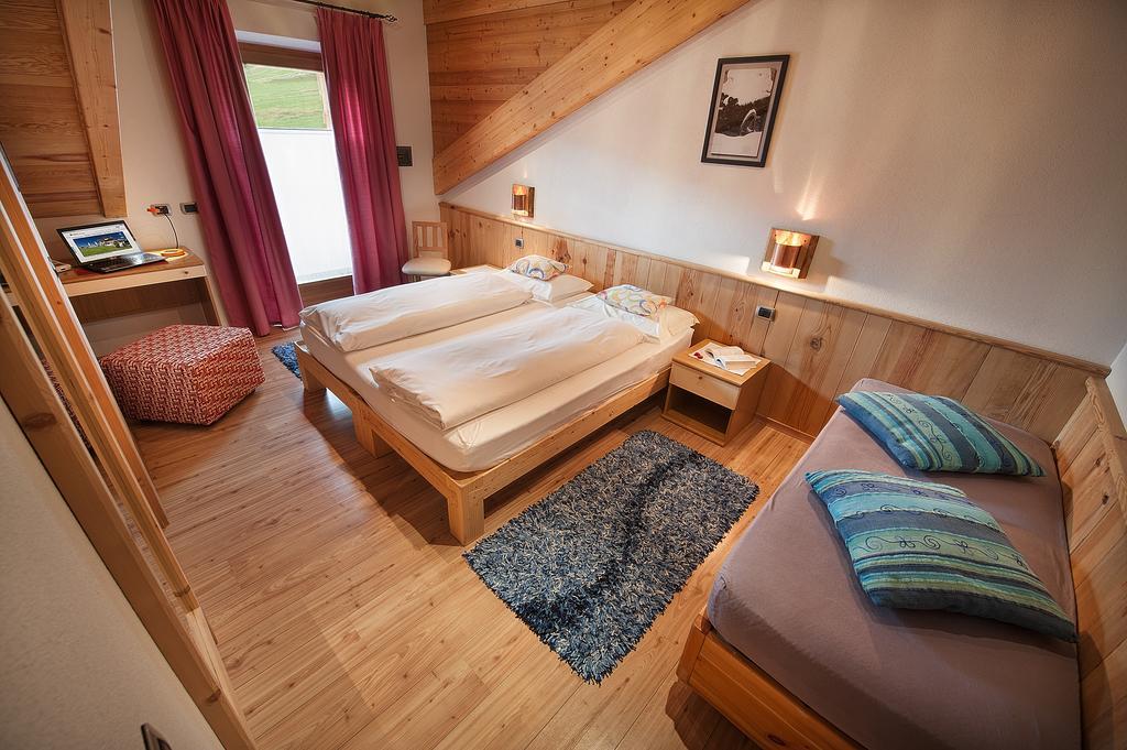 Hotel Alegra リヴィーニョ エクステリア 写真
